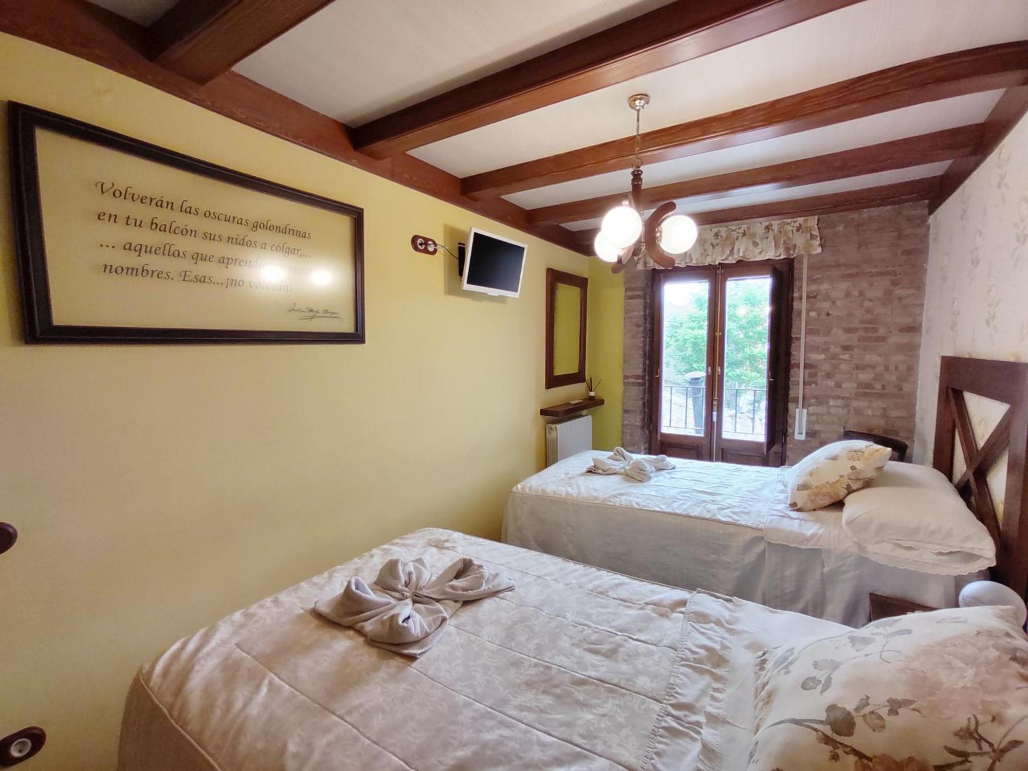 Hostal La Alcoba de Becquer Vera de Moncayo Exterior foto